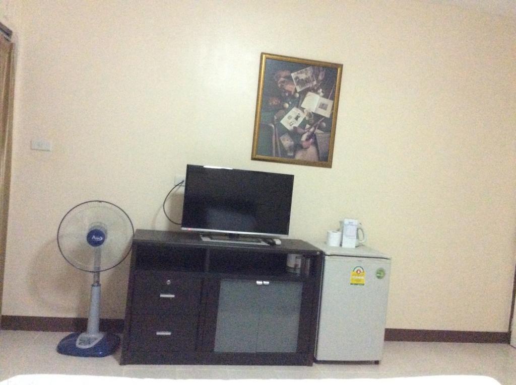 Sandman Hotel & Sports Bar Pattaya Room photo